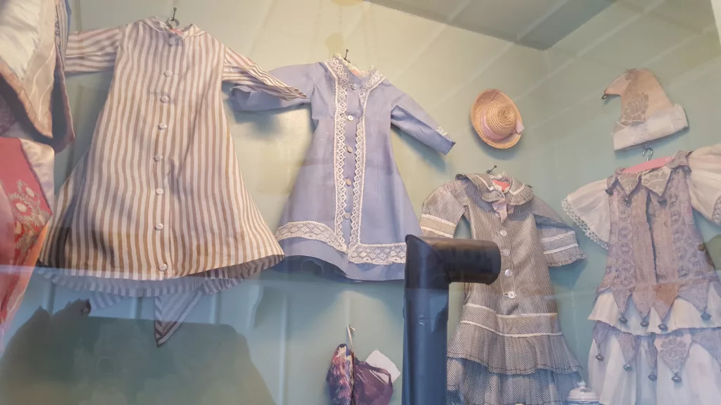 Photo of period clothing on display at Oberhofen Castle