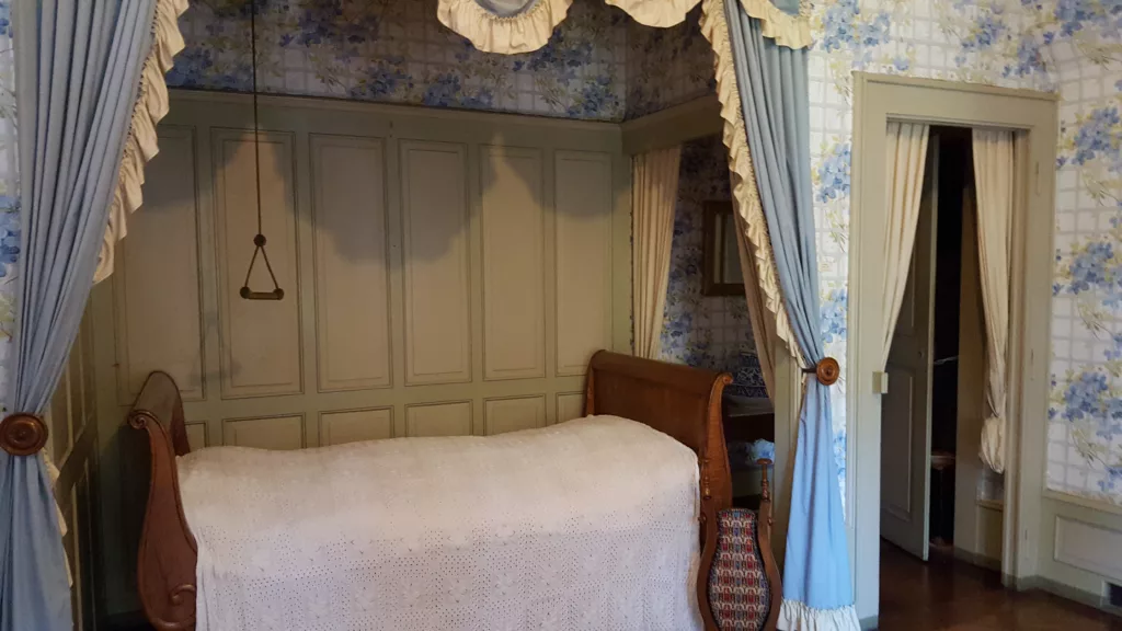 Photo of a bed inside Oberhofen Castle in Switzerland