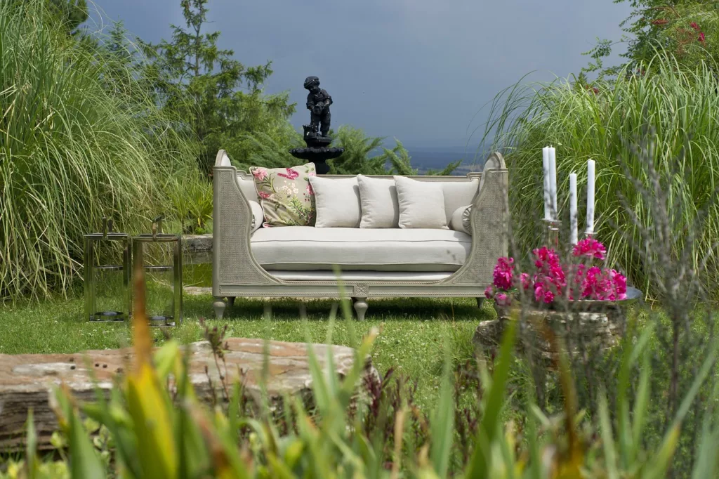 armchair, garden, beautiful-2446560.jpg