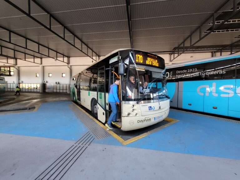 bus to Italica from Seville Plaza de Armas bus station