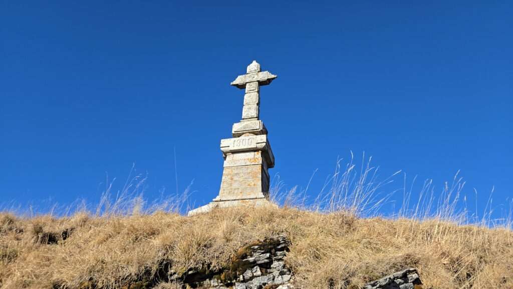 Cross marker at top of Monte Generoso